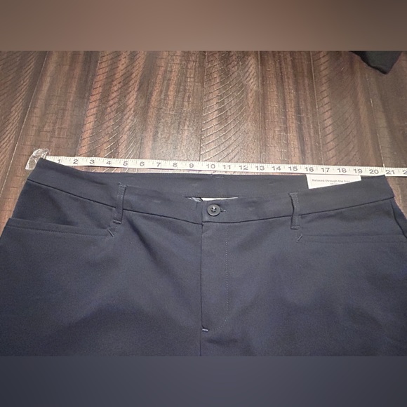 CJ Banks Woman’s Relaxed Fit High Rise Black Trousers/Dress Pants Size 18W - Picture 4 of 11